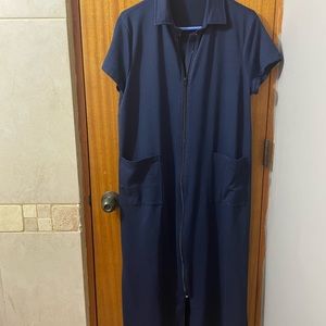 Cotton dress with front long zipper, ideal for post operations. Just 3 weeks use